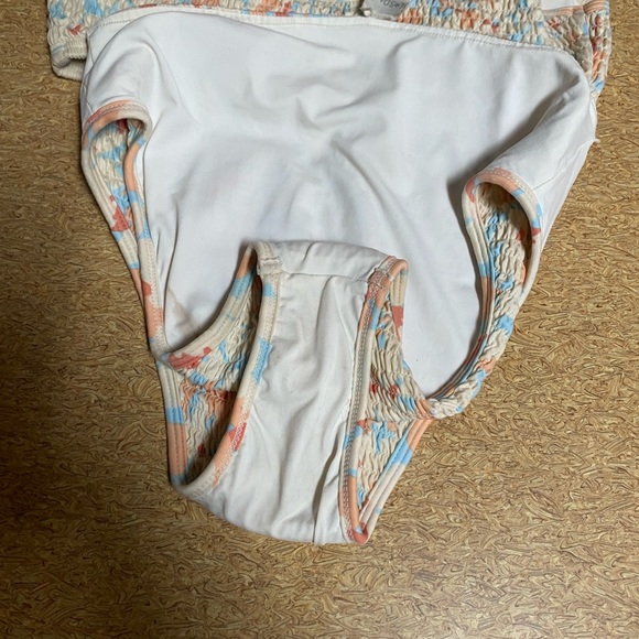 L*space white oleander bikini set - Picture 6 of 11